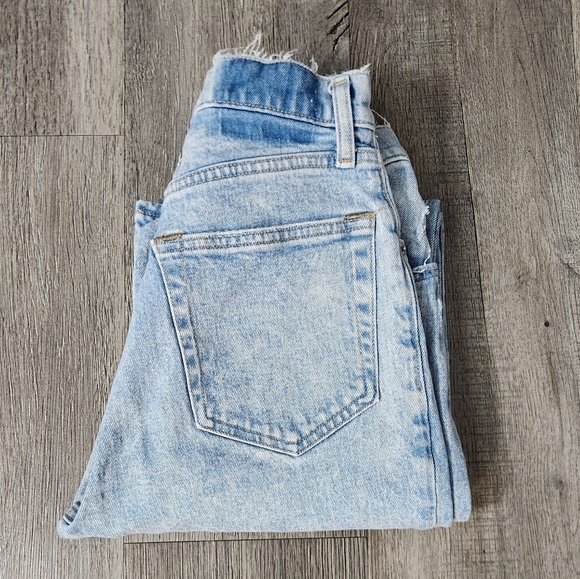 Abercombie And Fitch The 90s Straight Utra High Rise Curve Love 26/2R - Picture 12 of 13